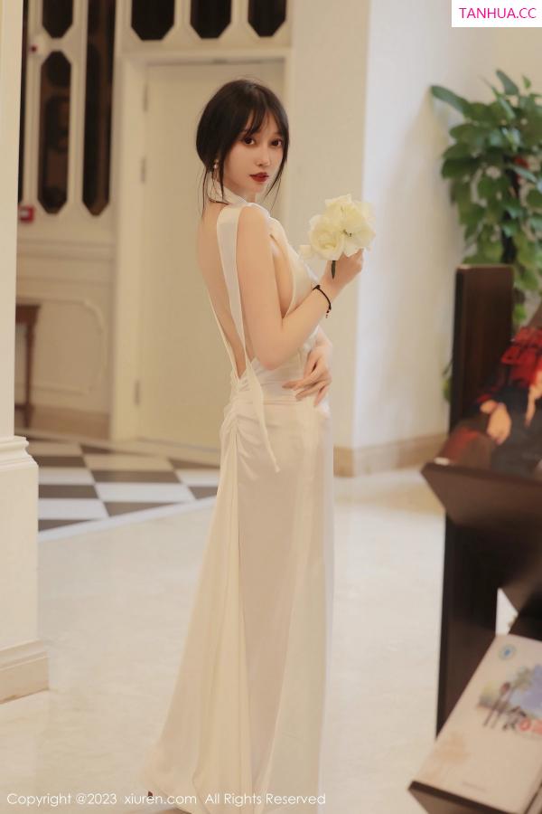 玥儿玥  [XiuRen]高清写真图 2023.03.24 No.6466 玥儿玥er 万宁旅拍第32张图片